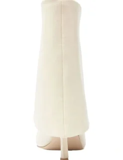 Ravella Julian Boots in Bone Smooth