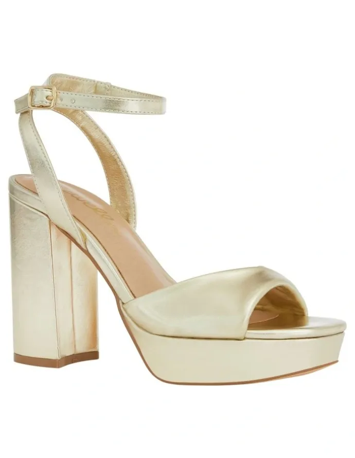 Ravella Lapelle Sandals in Soft Gold