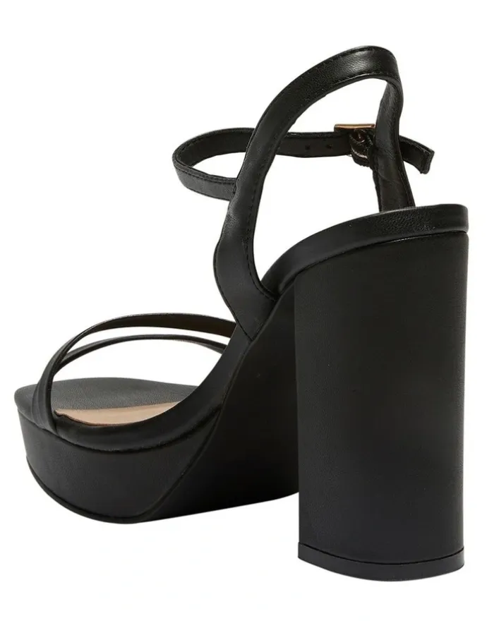 Ravella Lulu Smooth Sandals in Black