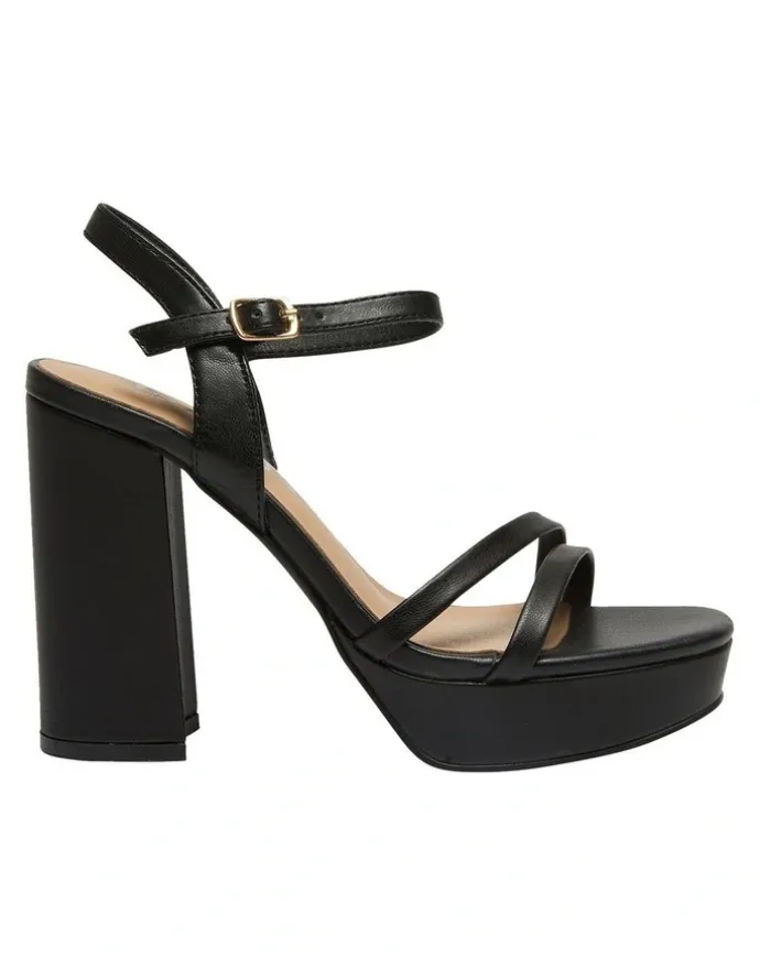 Ravella Lulu Smooth Sandals in Black