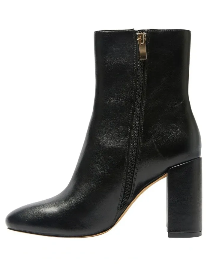 Ravella Marlo Boots in Black