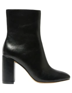 Ravella Marlo Boots in Black
