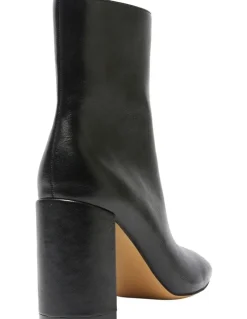 Ravella Marlo Boots in Black