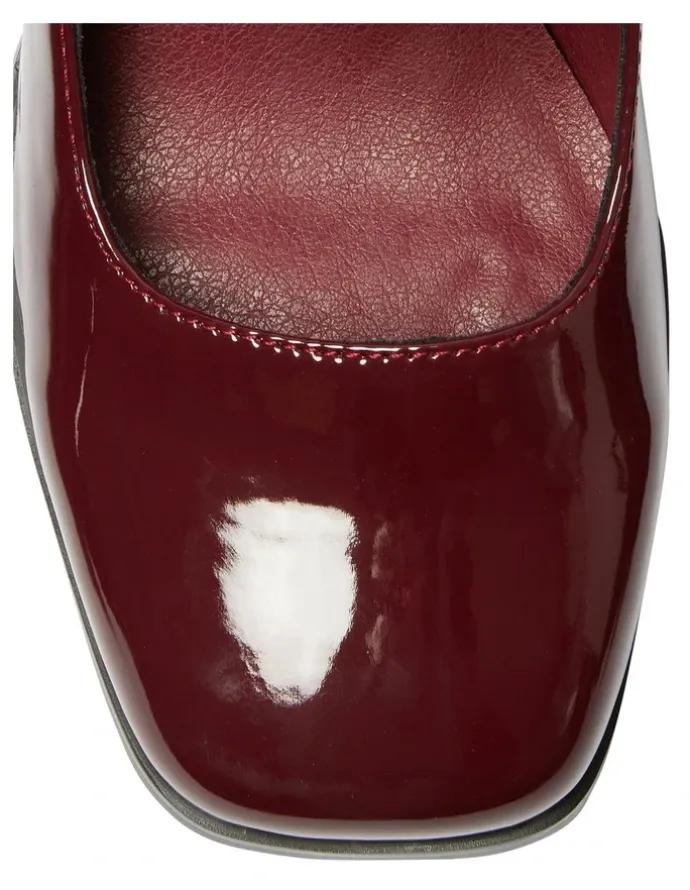 Ravella Metro Heeled Shoes in Cherry Patent