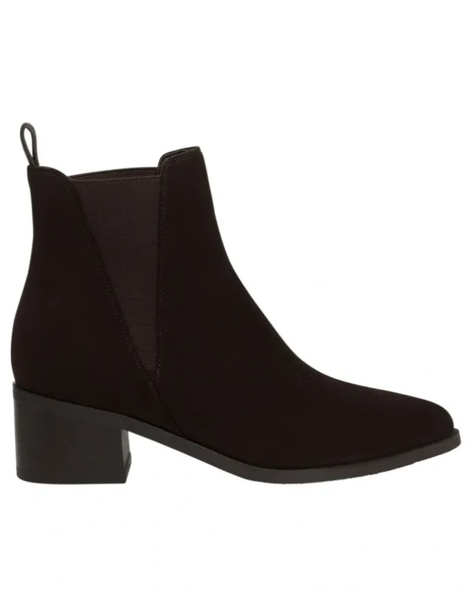 Ravella Noble Boots in Chocolate Micro