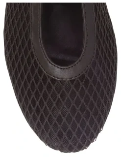 Ravella Reign Flat Shoes in Chocolate Mesh