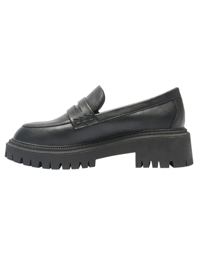 Ravella Stetson Flat Shoes in Black