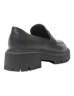 Ravella Stetson Flat Shoes in Black