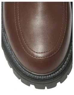 Ravella Stetson Flat Shoes in Chocolate