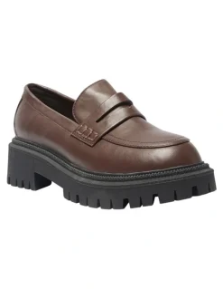 Ravella Stetson Flat Shoes in Chocolate
