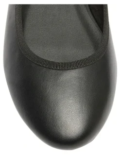Ravella Sweet Flat Shoes in Black