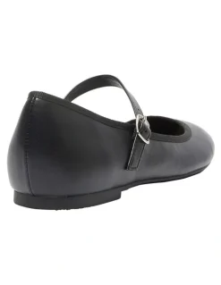 Ravella Sweet Flat Shoes in Black