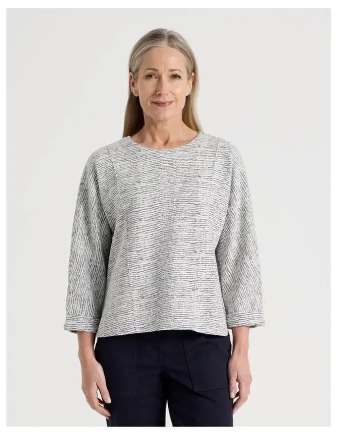 Regatta 3/4 Magyar Sleeve Tee With Front Seams in Ivory/Navy Texture