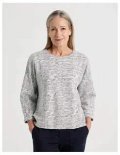 Regatta 3/4 Magyar Sleeve Tee With Front Seams in Ivory/Navy Texture