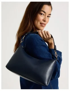 Regatta Blairgowrie Shoulder Bag in Navy