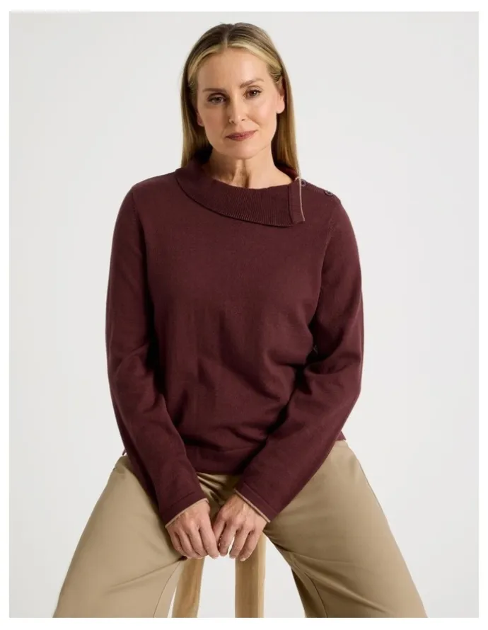 Regatta Button Shoulder Long Sleeve Jumper With Fold Neck in Burgundy