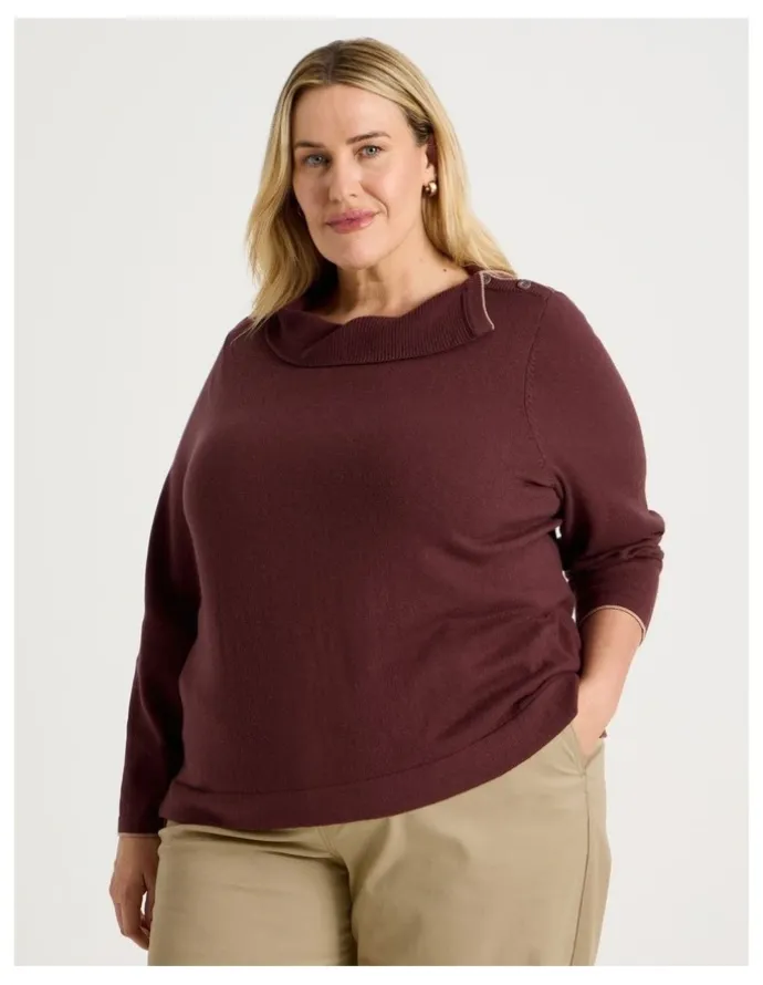 Regatta Button Shoulder Long Sleeve Jumper With Fold Neck in Burgundy