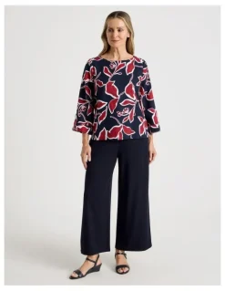 Regatta Elastic Waist Crop Travel Knit Pant in Navy