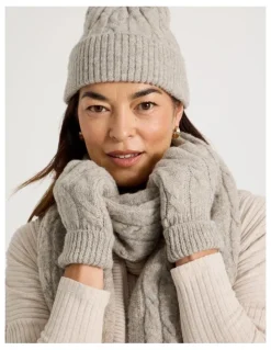 Regatta June Cable Gloves in Oatmeal
