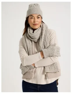 Regatta June Cable Gloves in Oatmeal