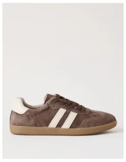 Regatta Lisbon Sneaker in Chocolate Suede