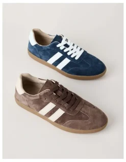 Regatta Lisbon Sneaker in Chocolate Suede