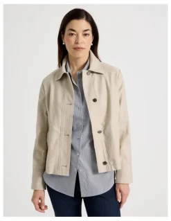 Regatta Long Sleeve Short Jacket With Collar in Neutral