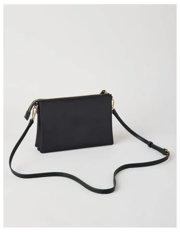 Regatta Mornington Crossbody Bag in Black