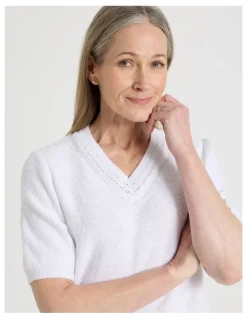 Regatta Petites Short Sleeve V Neck Knitted Top With Fancy Neckband in Snow