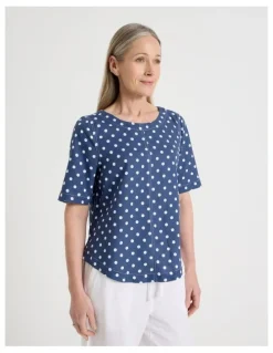 Regatta Petites Short Sleeve Top With CF Seam & Curved Hem in Blue/White Spot