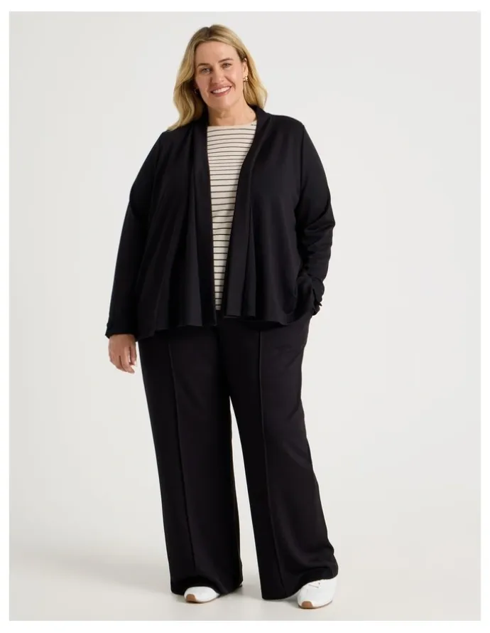 Regatta Pull On Wide Leg Knit Travel Pant in Black