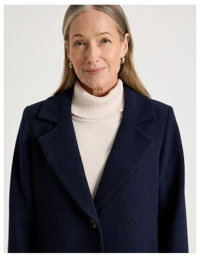 Regatta Rever Collar Coat With Diagonal Seams in Navy