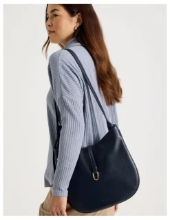 Regatta Rye Shoulder Bag in Navy