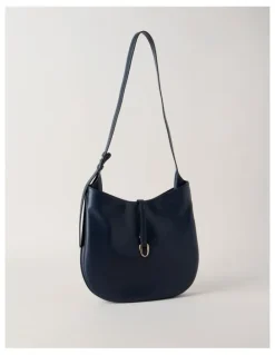 Regatta Rye Shoulder Bag in Navy