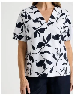 Regatta Short Sleeve V Neck Ponte Tee in Navy/Ivory Leaf Print