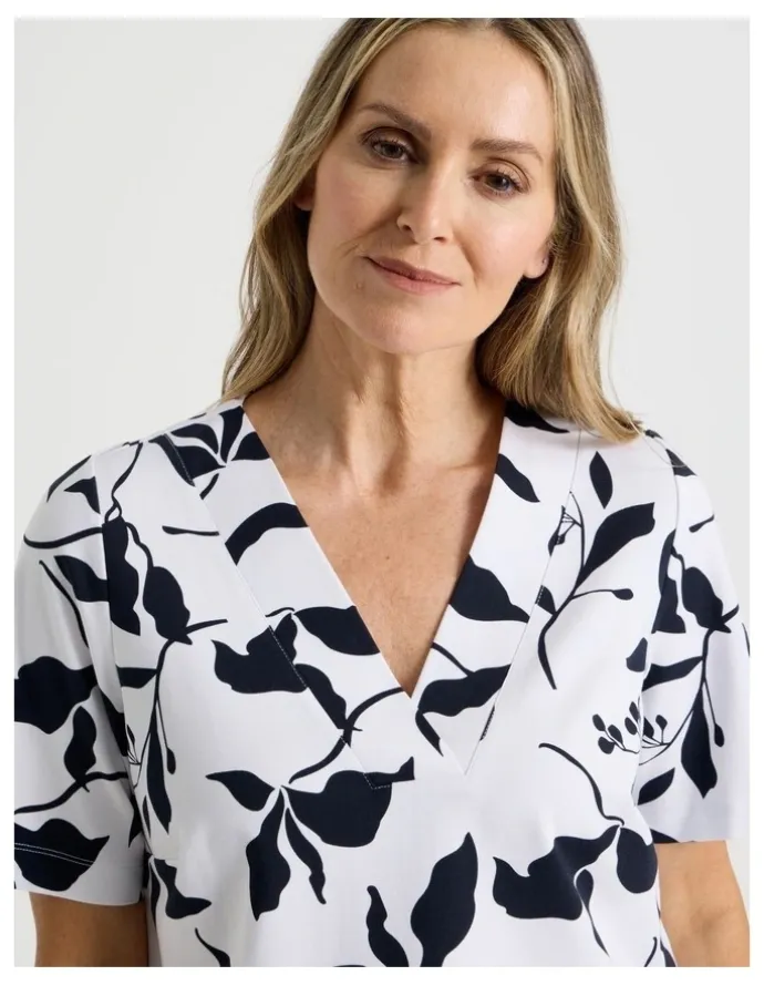 Regatta Short Sleeve V Neck Ponte Tee in Navy/Ivory Leaf Print