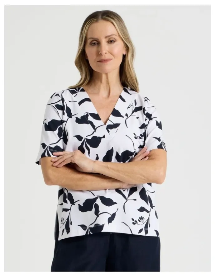 Regatta Short Sleeve V Neck Ponte Tee in Navy/Ivory Leaf Print