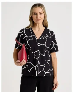 Regatta Short Sleeve V Neck Ponte Tee in Black/Ivory Large Abstract Print