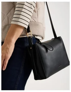 Regatta Sorrento Crossbody Bag in Black