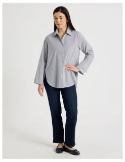 Regatta Stand Collar Long Sleeve Shirt With Forward Seams in Navy/White