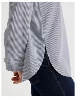 Regatta Stand Collar Long Sleeve Shirt With Forward Seams in Navy/White