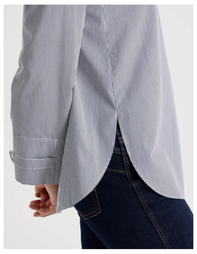 Regatta Stand Collar Long Sleeve Shirt With Forward Seams in Navy/White