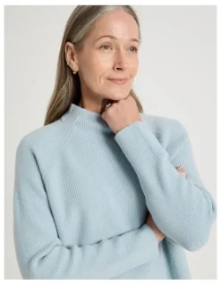Regatta Stand Collar Raglan Sleeve Jumper in Light Blue
