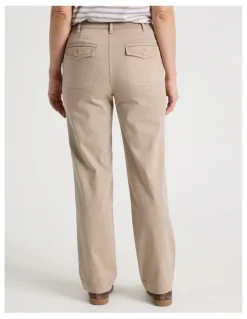 Regatta Utility Stretch Pant With Patch Pockets in Neutral