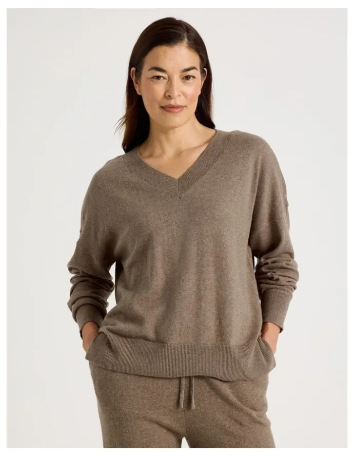 Regatta V-Neck Long Sleeve Knit Sleep Top in Malt Marle
