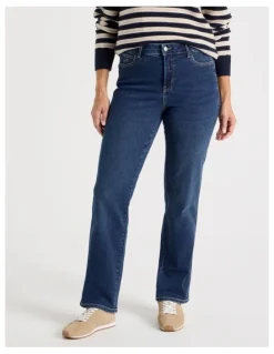 Regatta Wardrobe Staple Straight Jean In Mid Denim
