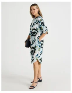 Regatta Elbow Length Split Sleeve Dress With Side Pockets in Blues/Olive Blurred Floral