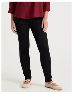 Regatta Wardrobe Staple Jegging in Black