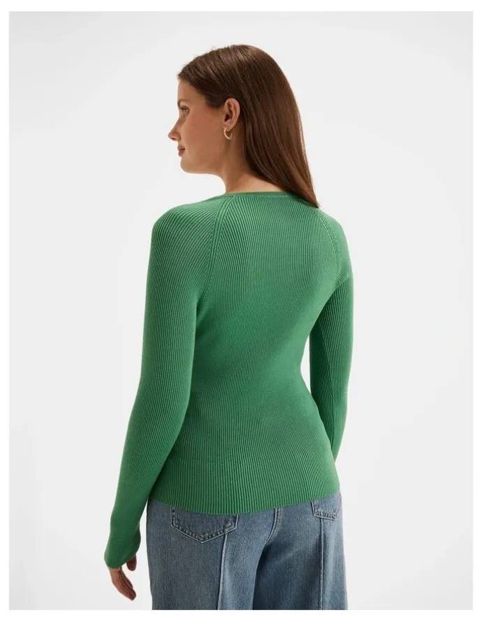 Review Ara Knit Top