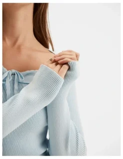 Review Ara Knit Top